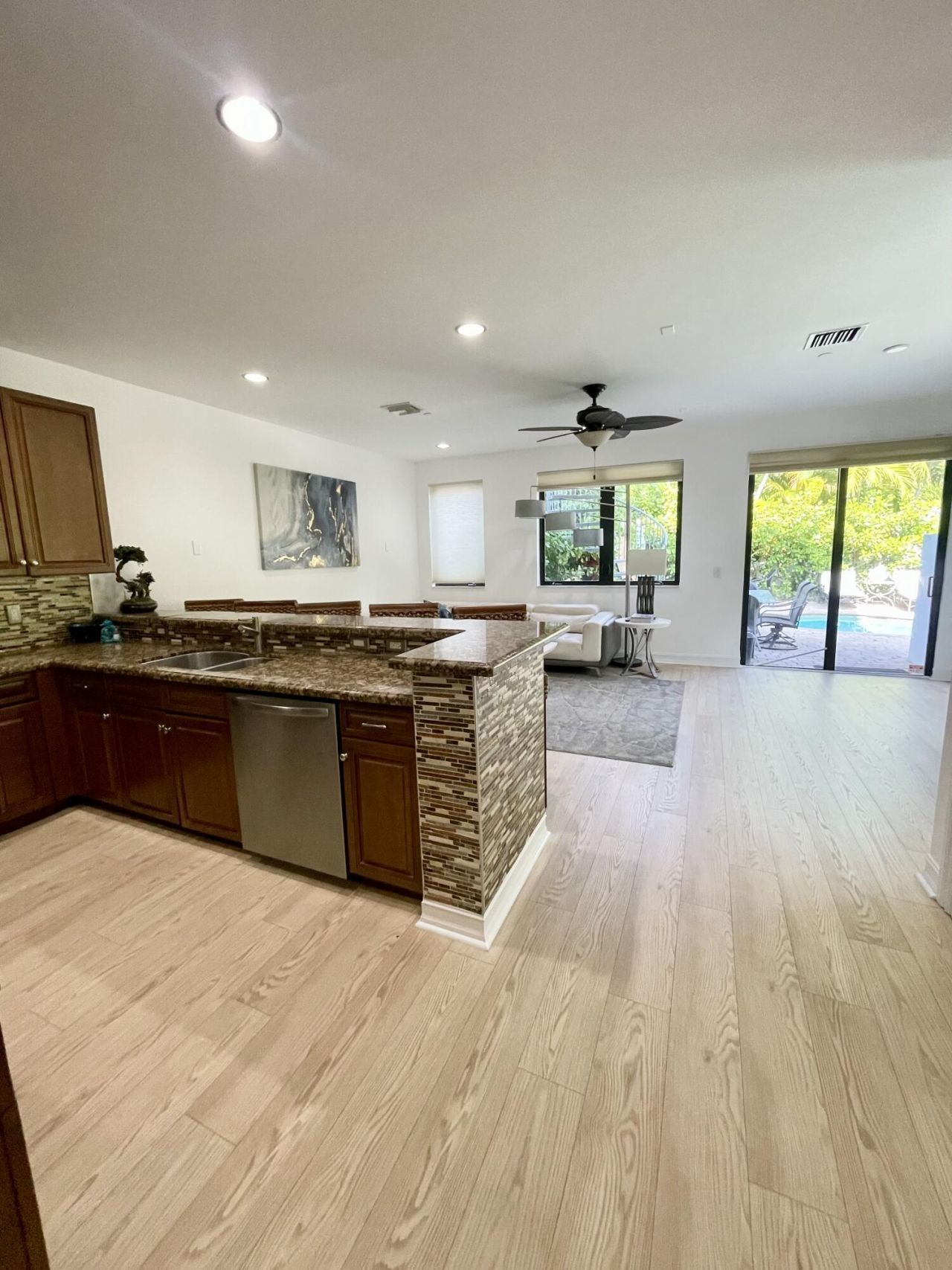 540 NE 17th Avenue, Fort Lauderdale, FL 33301 Photo