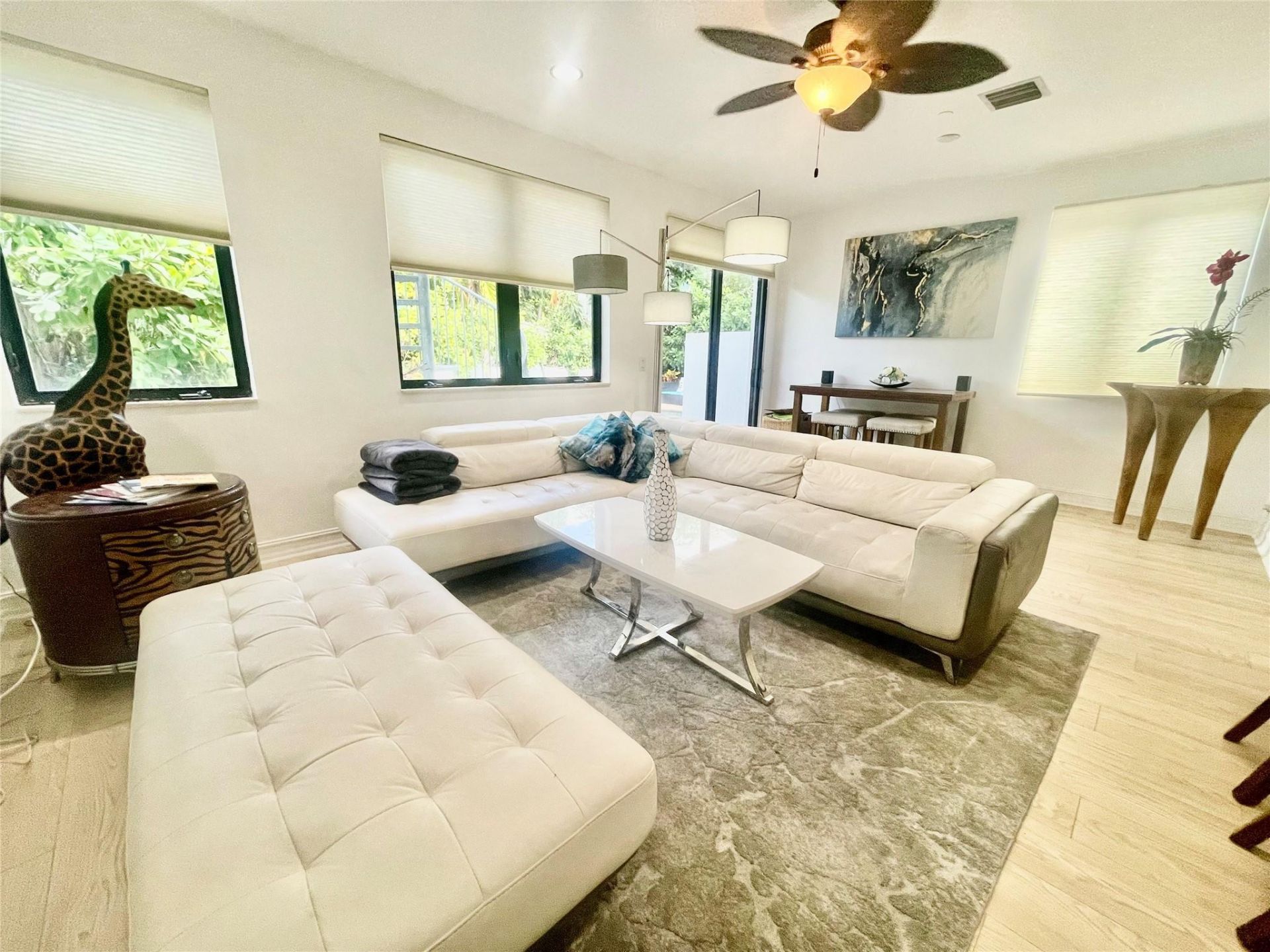 540 NE 17th Avenue, Fort Lauderdale, FL 33301 Photo