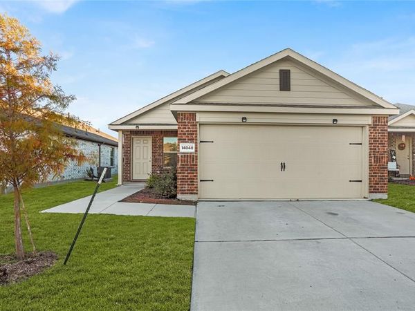 14048 Earlham Street, Pilot Point, TX 76258