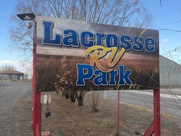 601 S Main St, La Crosse, WA 99143