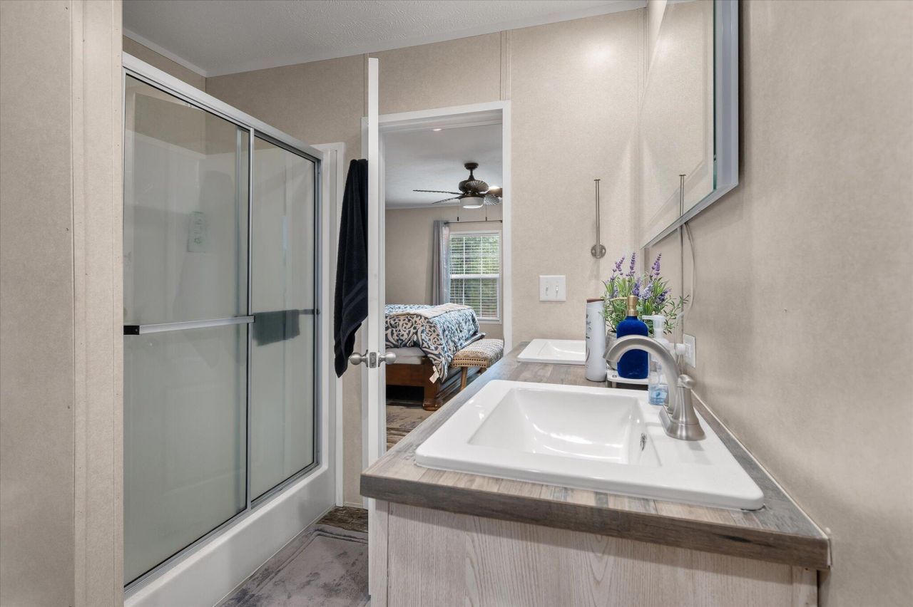 119 Penny Creek Drive Photo 18