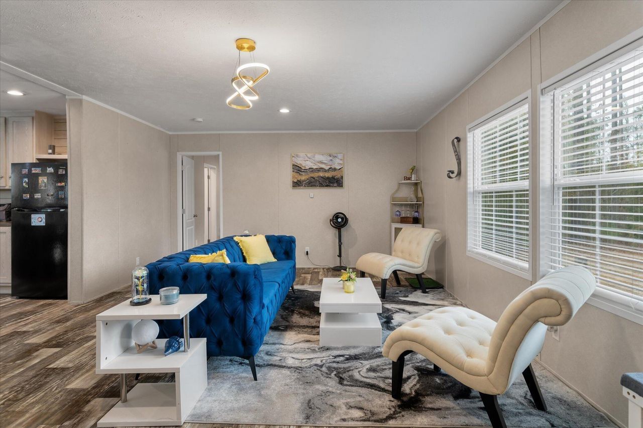 119 Penny Creek Drive Photo 6