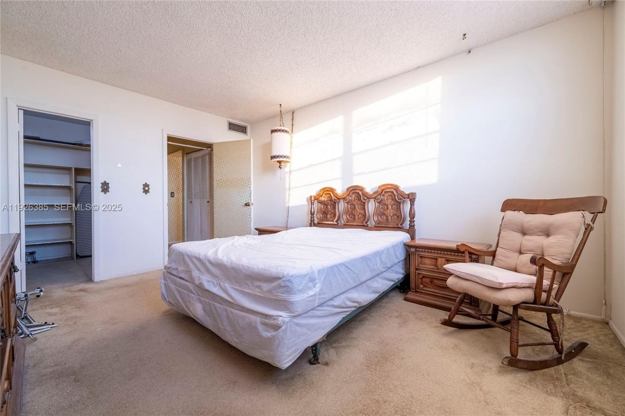 1465 NE 123rd St, Unit PH9, North Miami, FL 33161 Photo