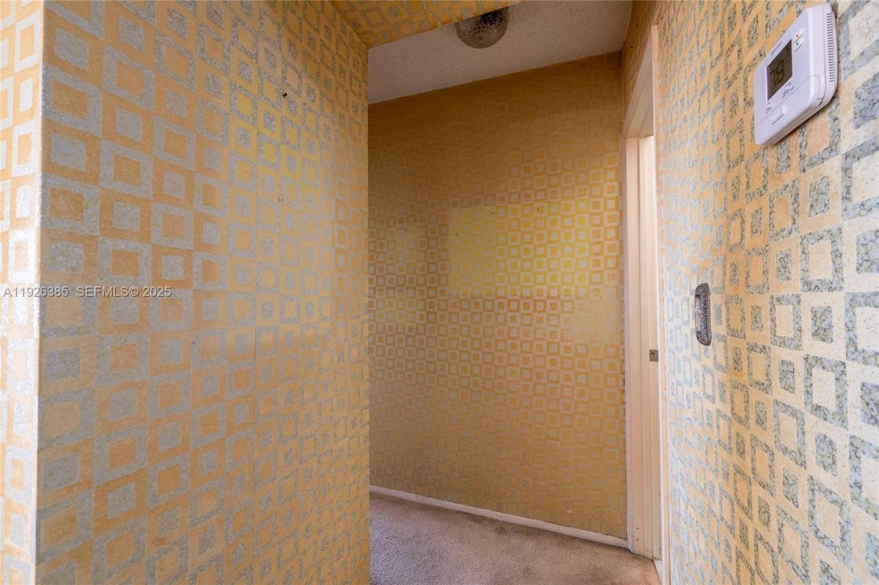 1465 NE 123rd St, Unit PH9, North Miami, FL 33161 Photo