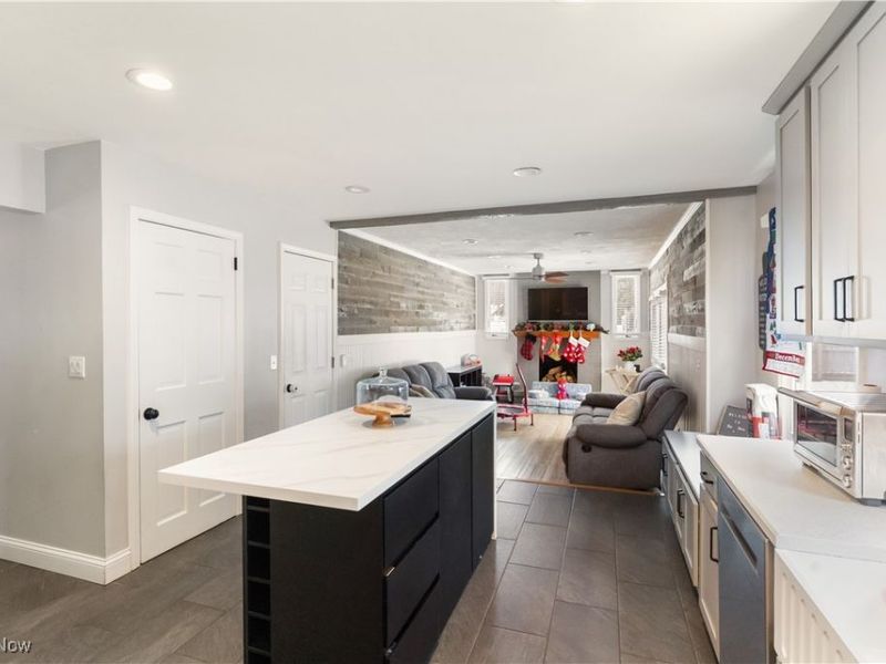 492 Hickory Hollow Drive, Canfield, OH 44406 Photo 12