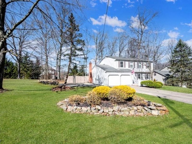 492 Hickory Hollow Drive, Canfield, OH 44406 Photo 5