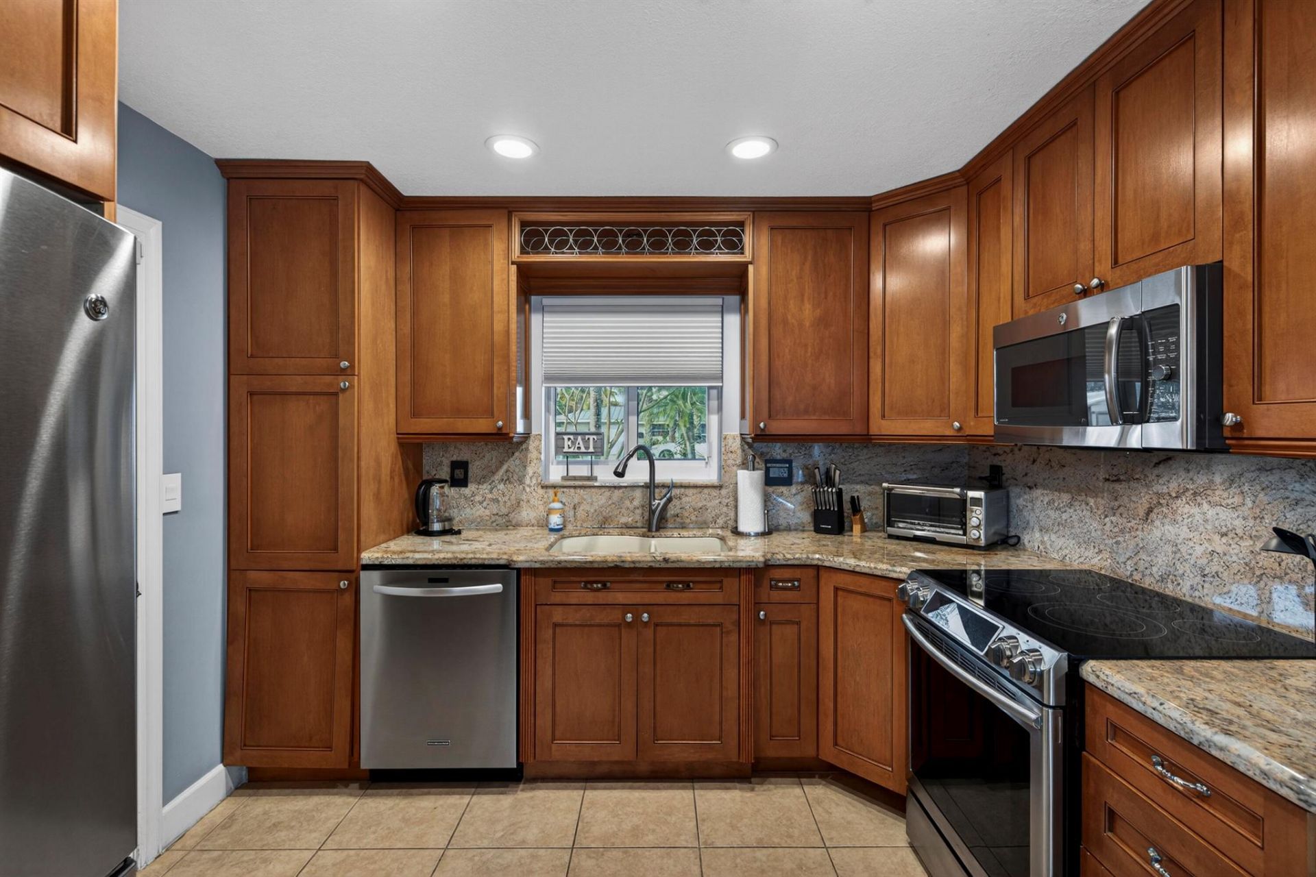 1248 SE 8th Street, Deerfield Beach, FL 33441 Photo