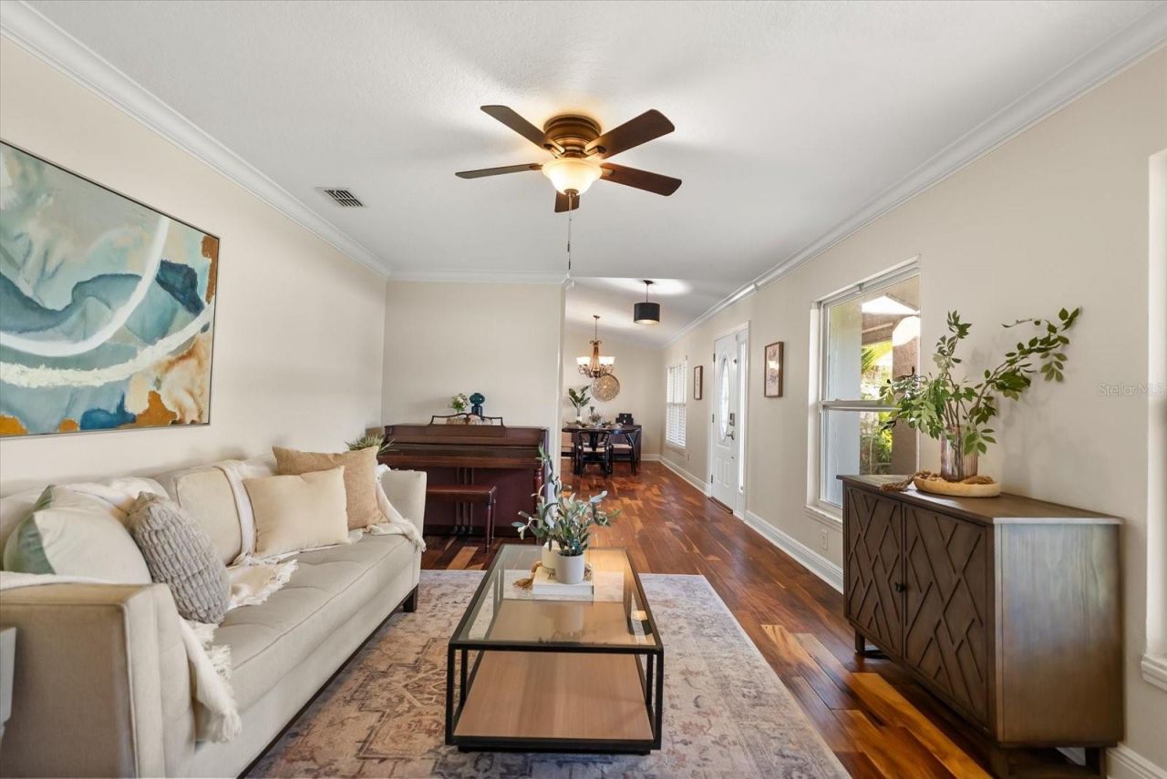 4512 Bridgewater Drive, Orlando, FL 32817 Photo