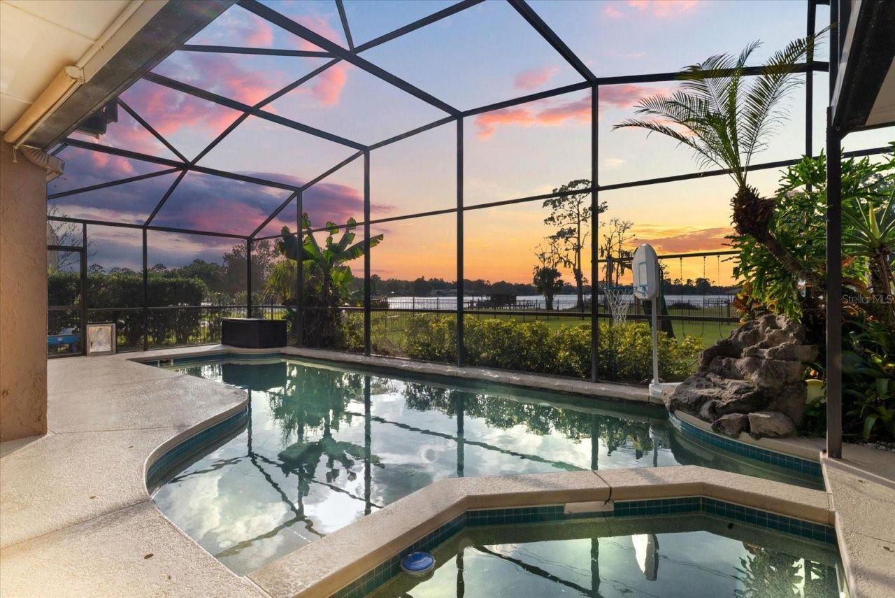 4512 Bridgewater Drive, Orlando, FL 32817 Photo