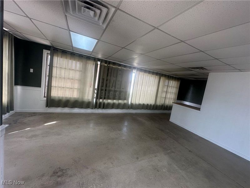 804 E Main Street, Barnesville, OH 43713 Photo 2