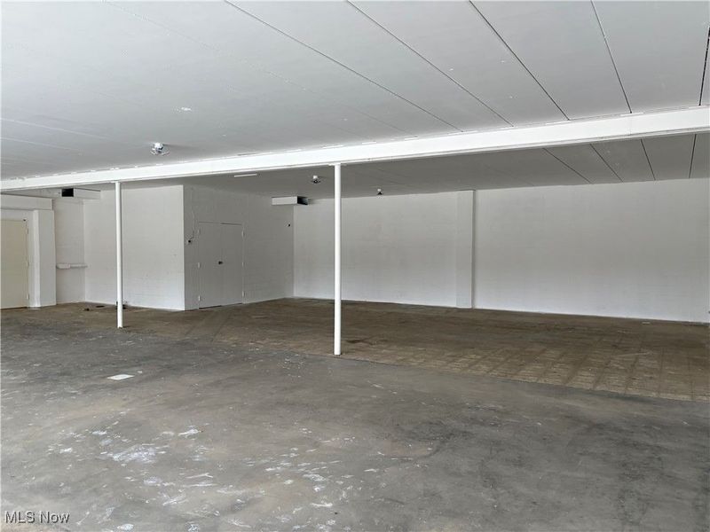 804 E Main Street, Barnesville, OH 43713 Photo 6