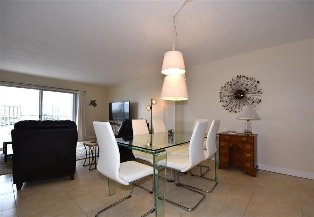 400 Golden Isles Drive, Unit 45, Hallandale Beach, FL 33009 Photo