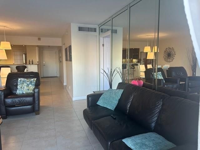 400 Golden Isles Drive, Unit 45, Hallandale Beach, FL 33009 Photo