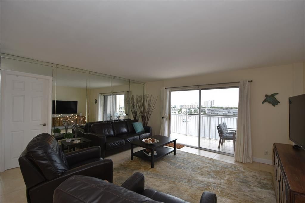 400 Golden Isles Drive, Unit 45, Hallandale Beach, FL 33009 Photo