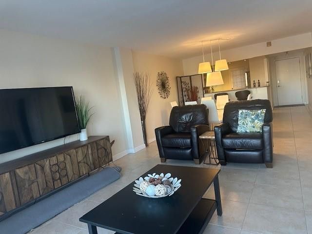 400 Golden Isles Drive, Unit 45, Hallandale Beach, FL 33009 Photo