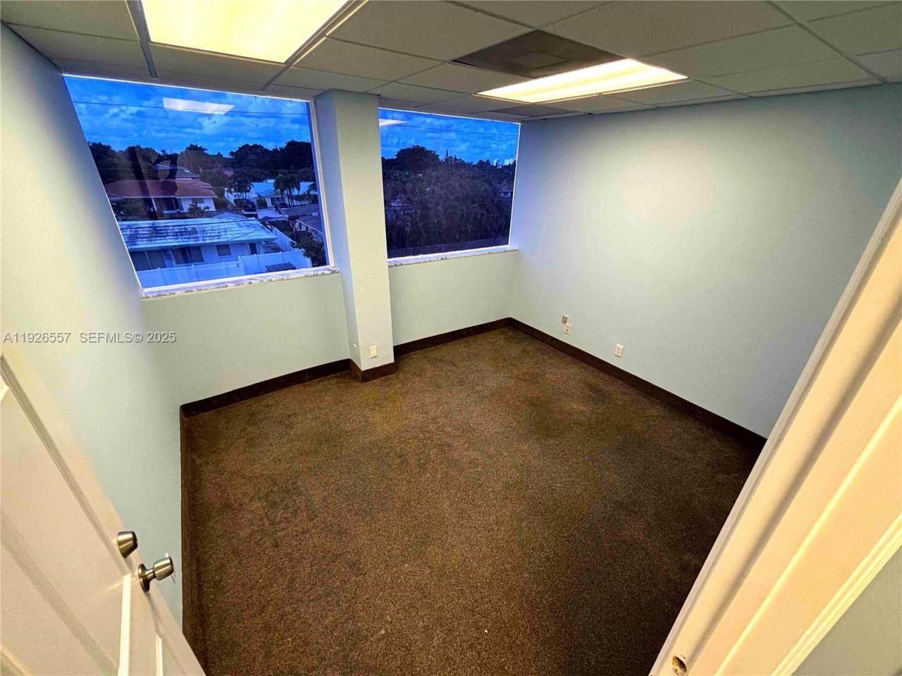 2727 E Oakland Park Blvd, Unit 303, Fort Lauderdale, FL 33306 Photo