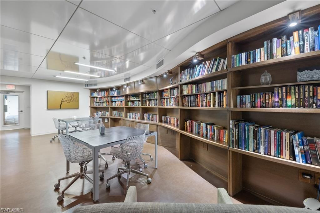 3000 Oasis Grand Blvd, Unit 2702, Fort Myers, FL 33916 Photo