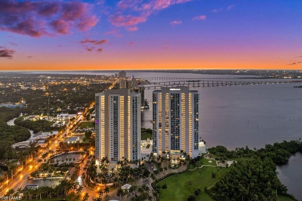 3000 Oasis Grand Blvd, Unit 2702, Fort Myers, FL 33916 Photo