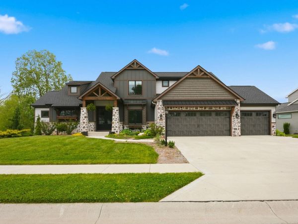 16467 Quarry Boulevard, Huntertown, IN 46748