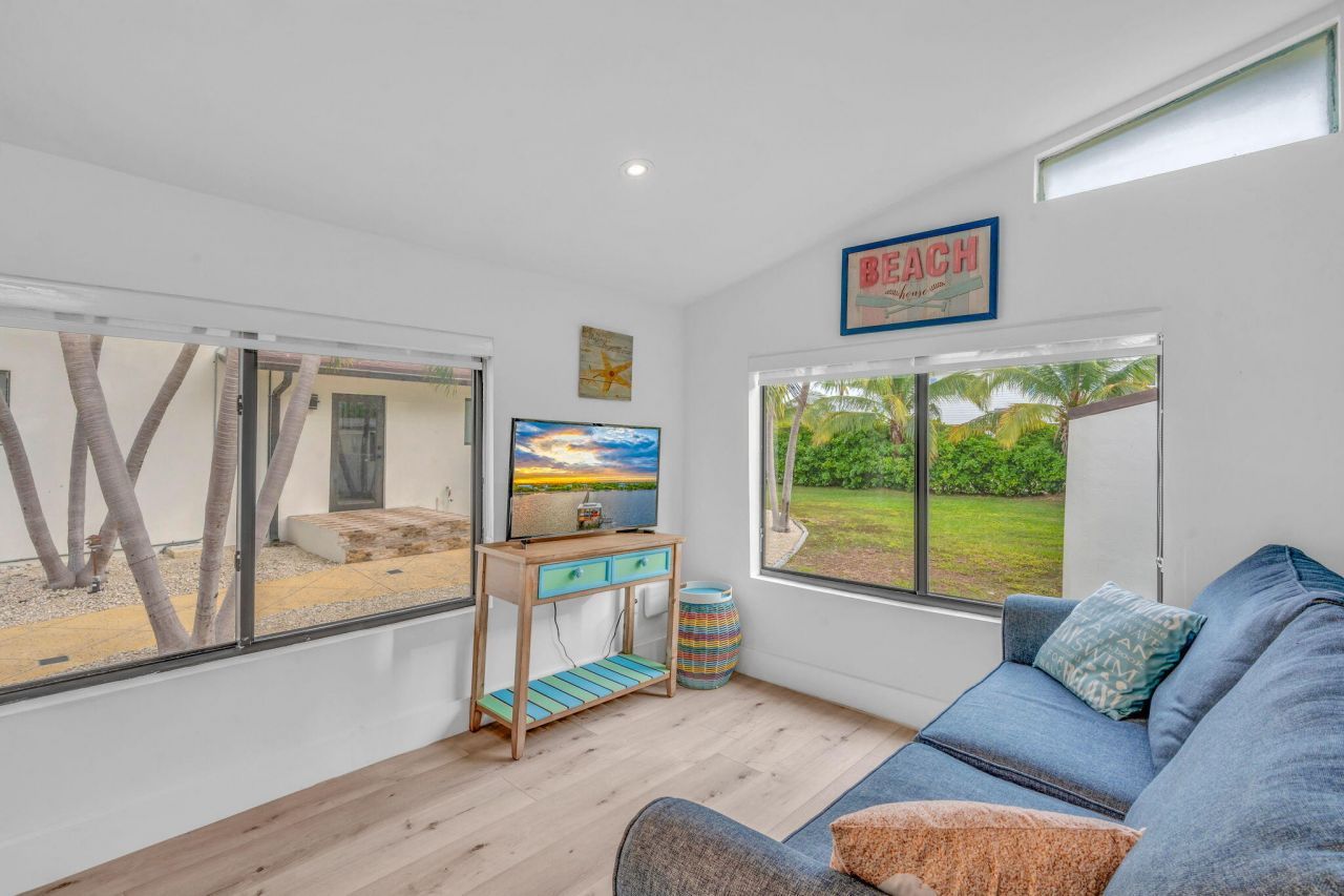 30468 Oleander Boulevard, Big Pine Key, FL 33043 Photo