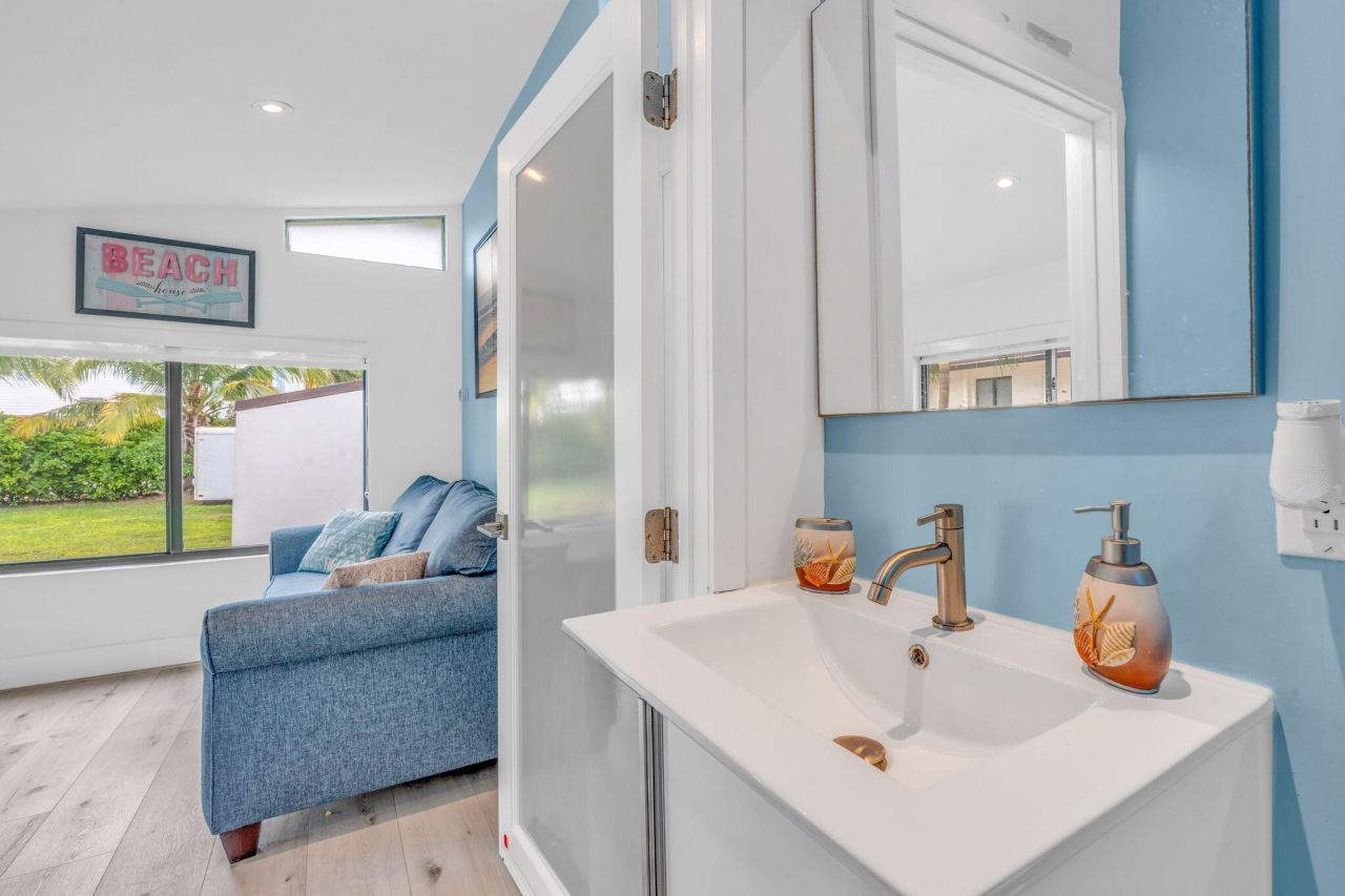 30468 Oleander Boulevard, Big Pine Key, FL 33043 Photo