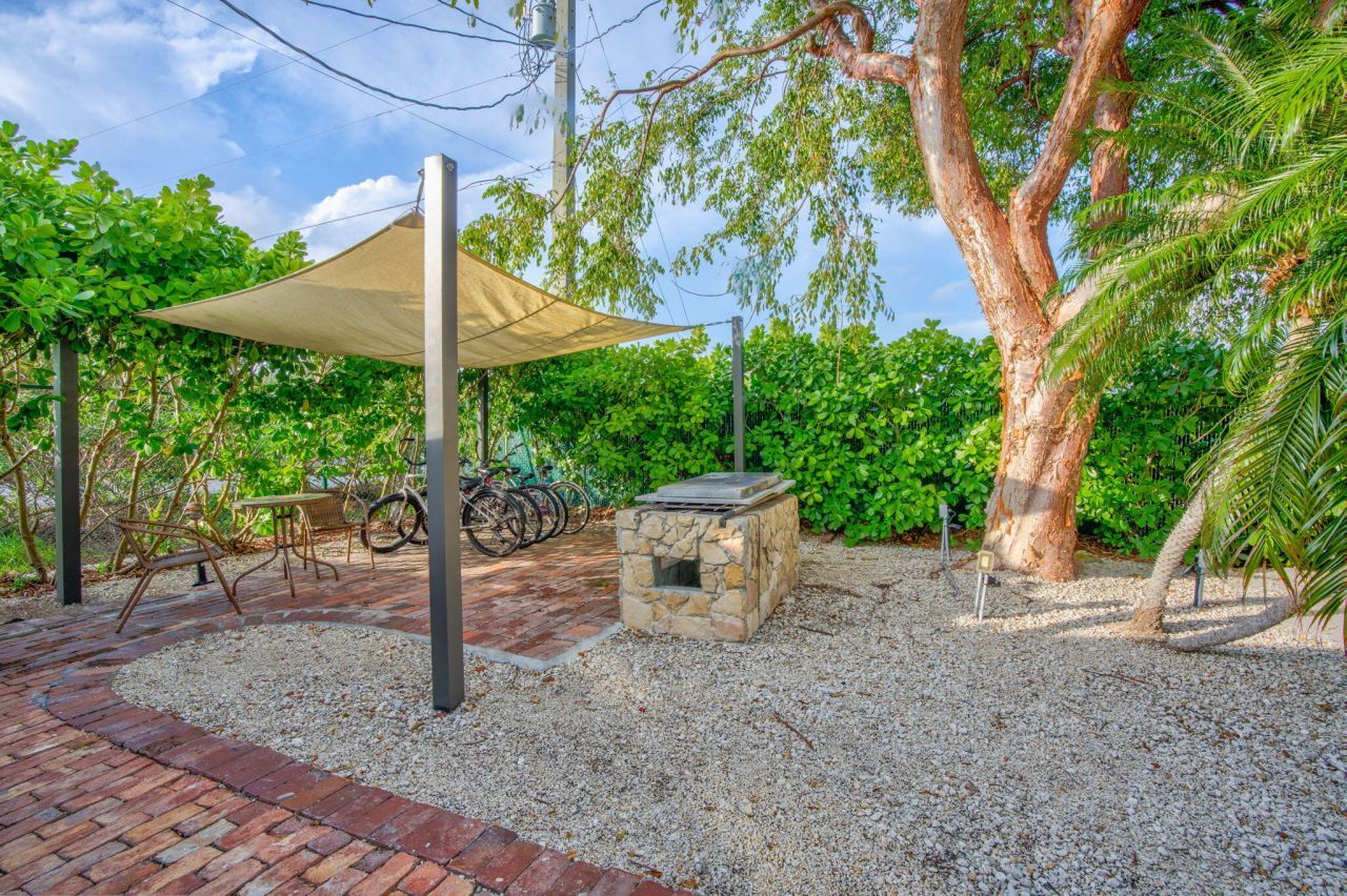 30468 Oleander Boulevard, Big Pine Key, FL 33043 Photo
