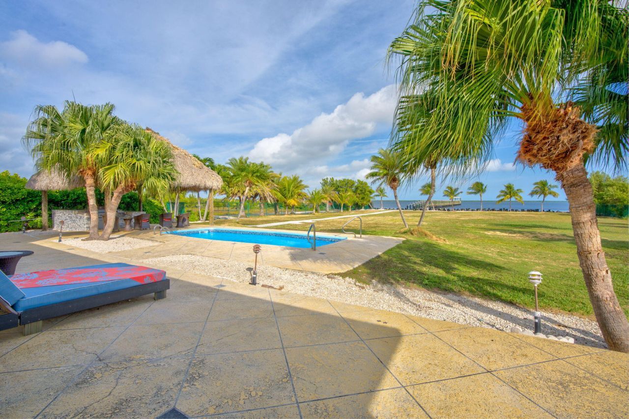 30468 Oleander Boulevard, Big Pine Key, FL 33043 Photo