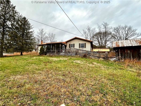1163 Pigeon Roost Run, Kenna, WV 25248