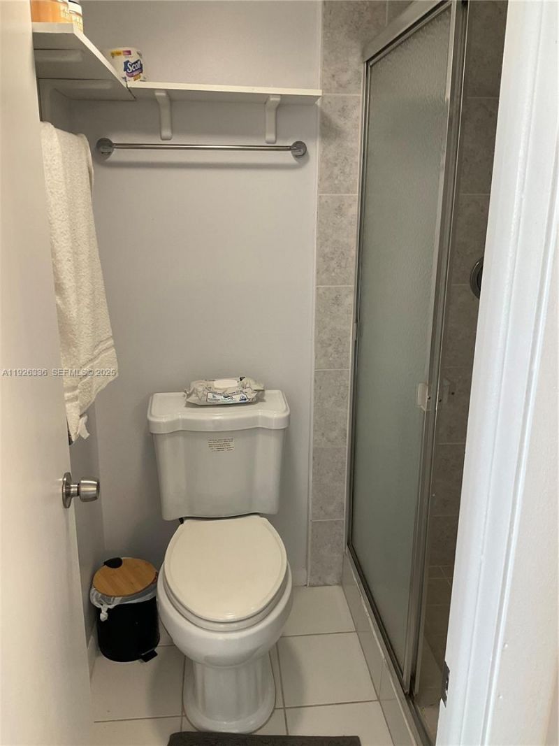 9201 Sunrise Lakes Blvd, Unit 205, Sunrise, FL 33322 Photo