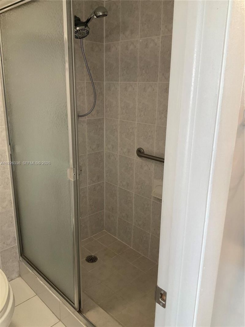 9201 Sunrise Lakes Blvd, Unit 205, Sunrise, FL 33322 Photo