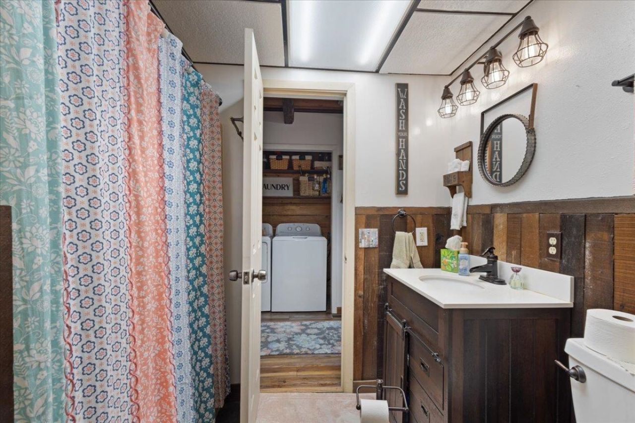 189 Paul Poppell Road, Perry, FL 32347 Photo