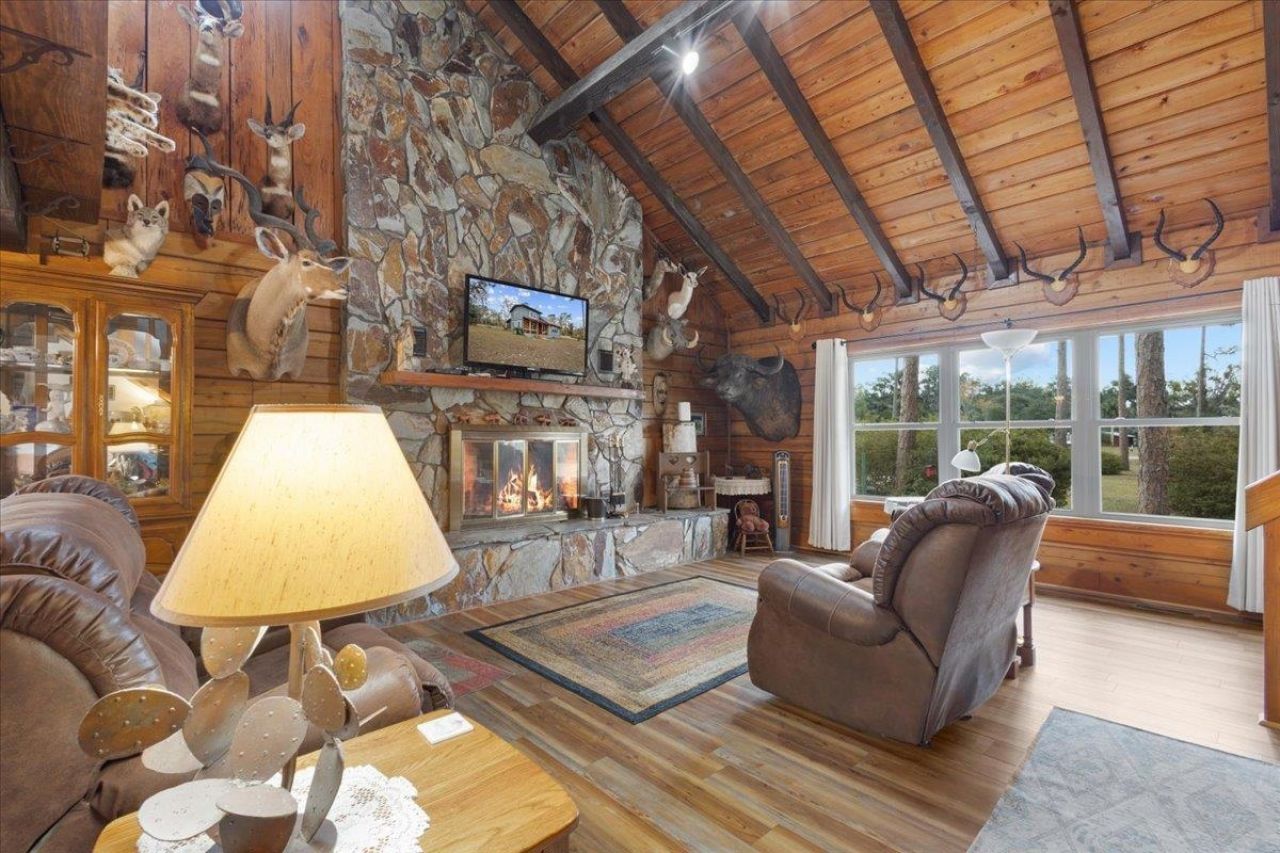 189 Paul Poppell Road, Perry, FL 32347 Photo