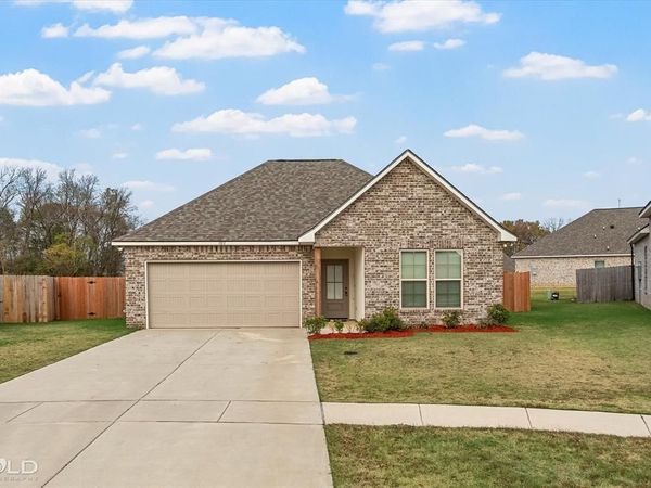 703 Crozier Drive, Bossier City, LA 71111