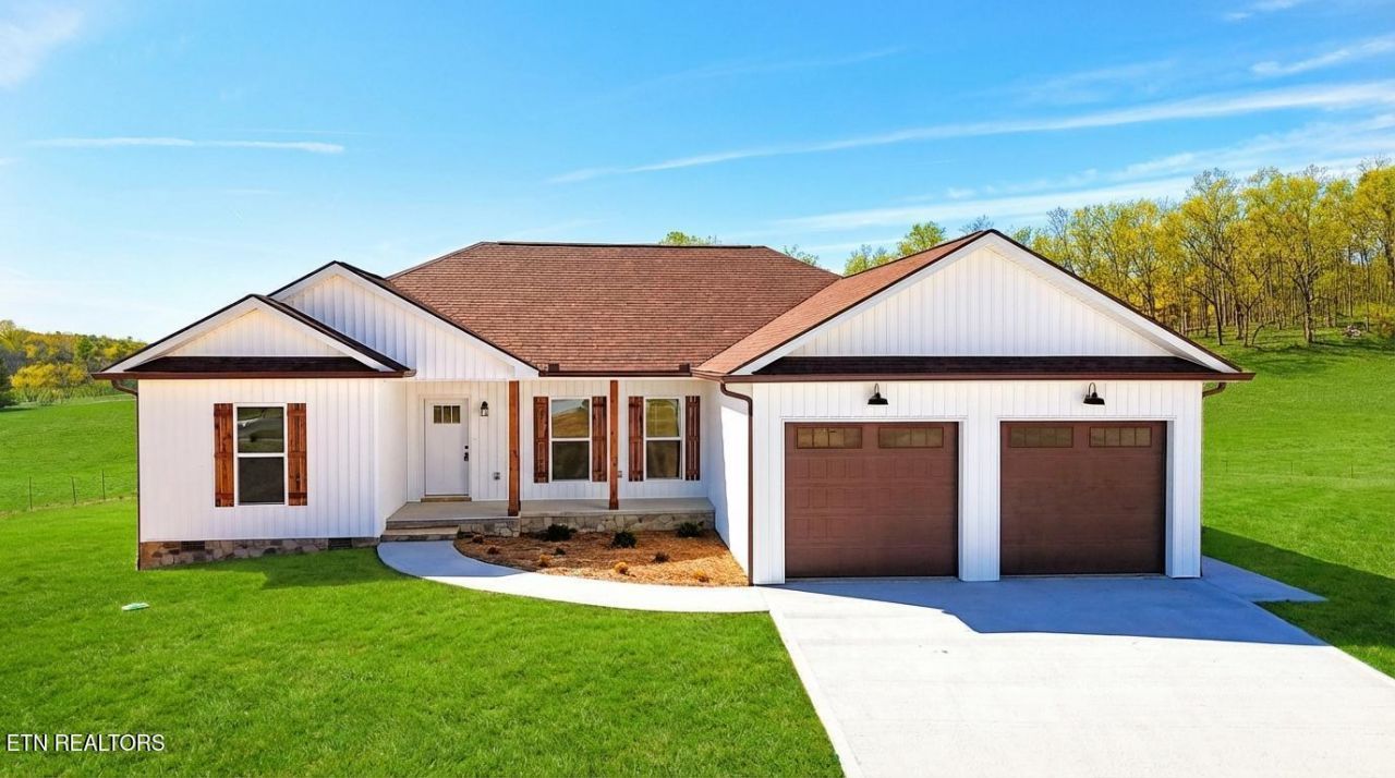 1451 Grandeur Avenue, Parrottsville, TN 37843 Main Photo