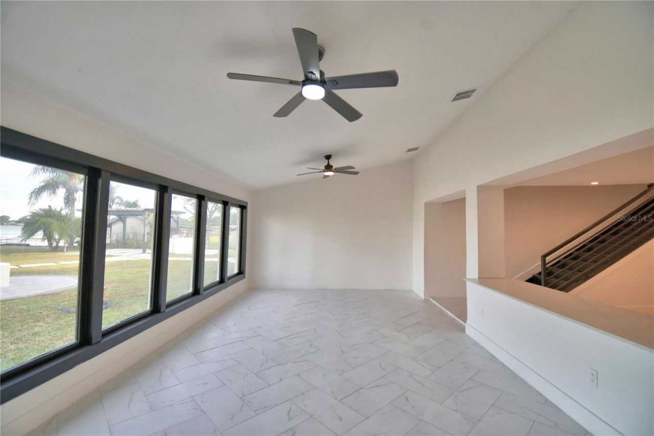 906 Lake Jessie Drive, Winter Haven, FL 33881 Photo