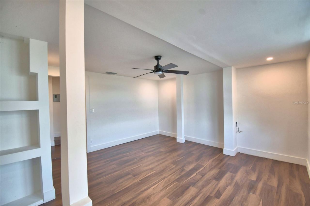 906 Lake Jessie Drive, Winter Haven, FL 33881 Photo