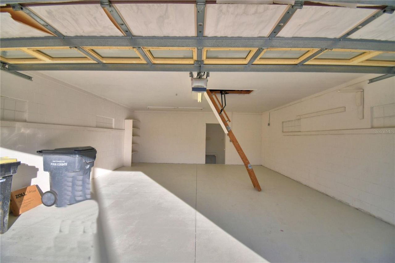 906 Lake Jessie Drive, Winter Haven, FL 33881 Photo