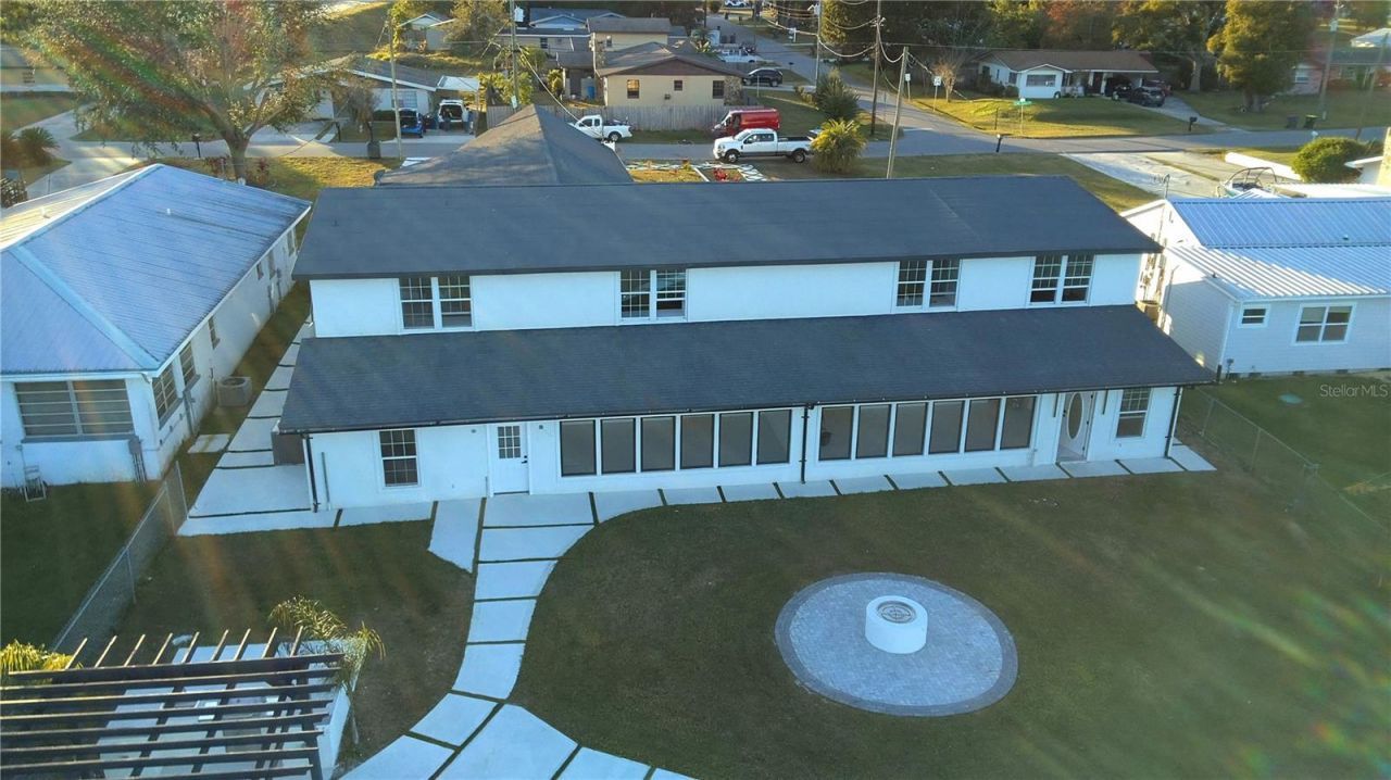 906 Lake Jessie Drive, Winter Haven, FL 33881 Photo