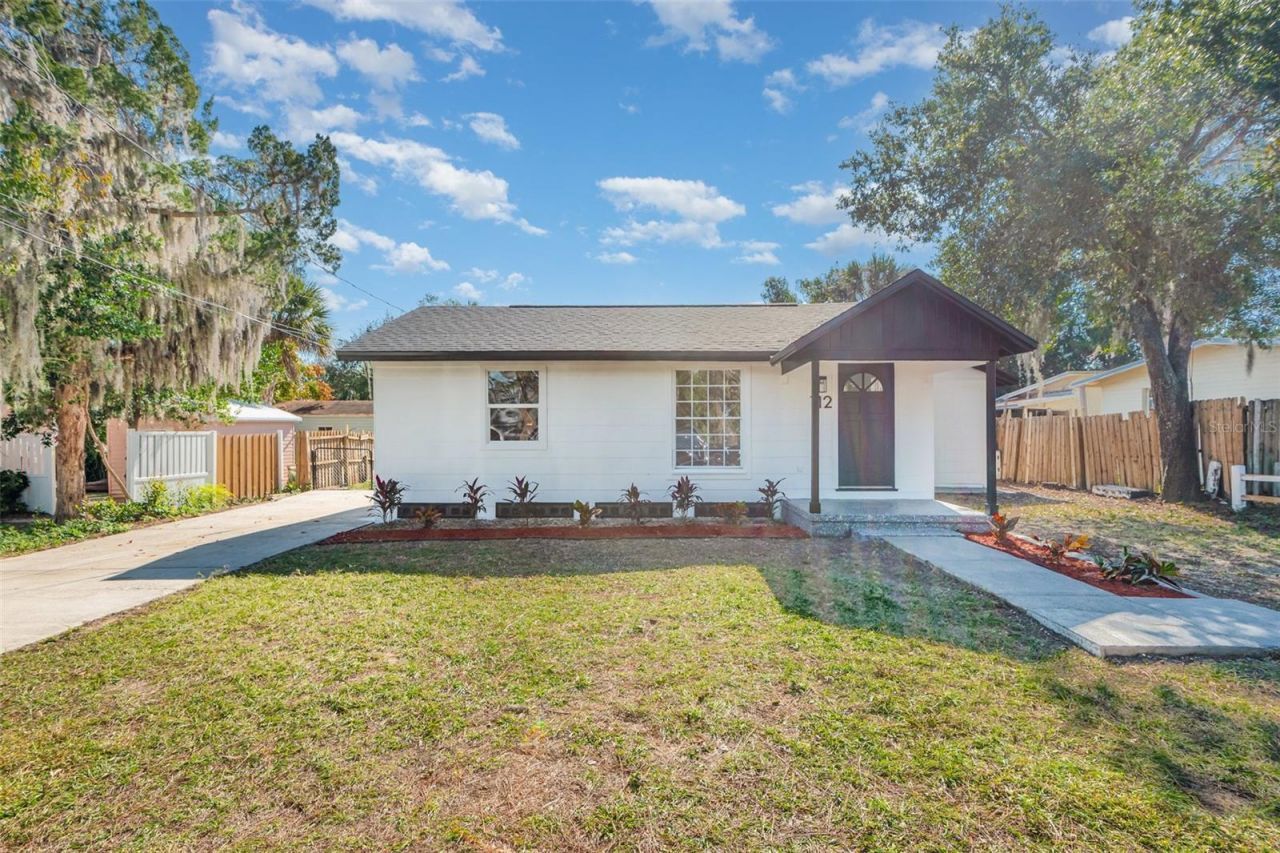 112 New Hampshire Street, Edgewater, FL 32132 Main Photo