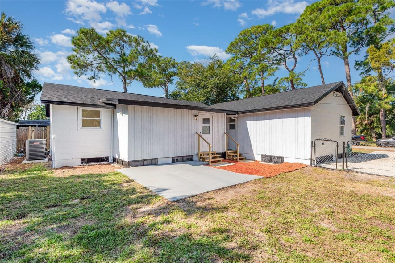 112 New Hampshire Street, Edgewater, FL 32132 Photo