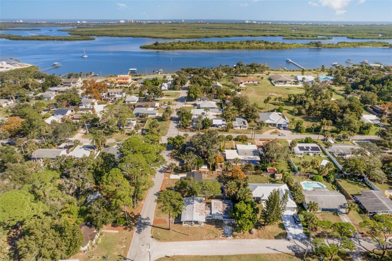 112 New Hampshire Street, Edgewater, FL 32132 Photo