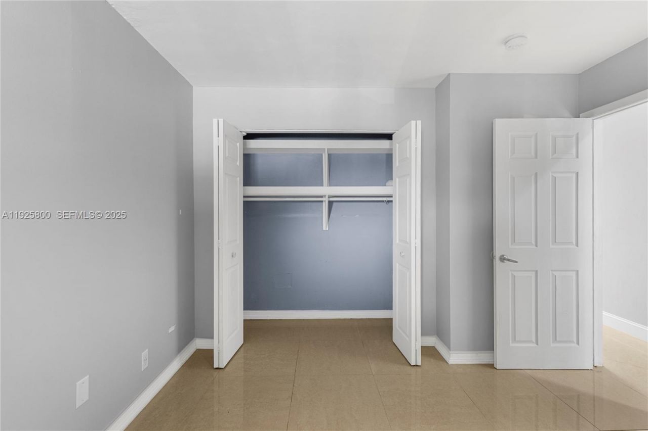 120 SW 96th Ter, Unit 204, Plantation, FL 33324 Photo