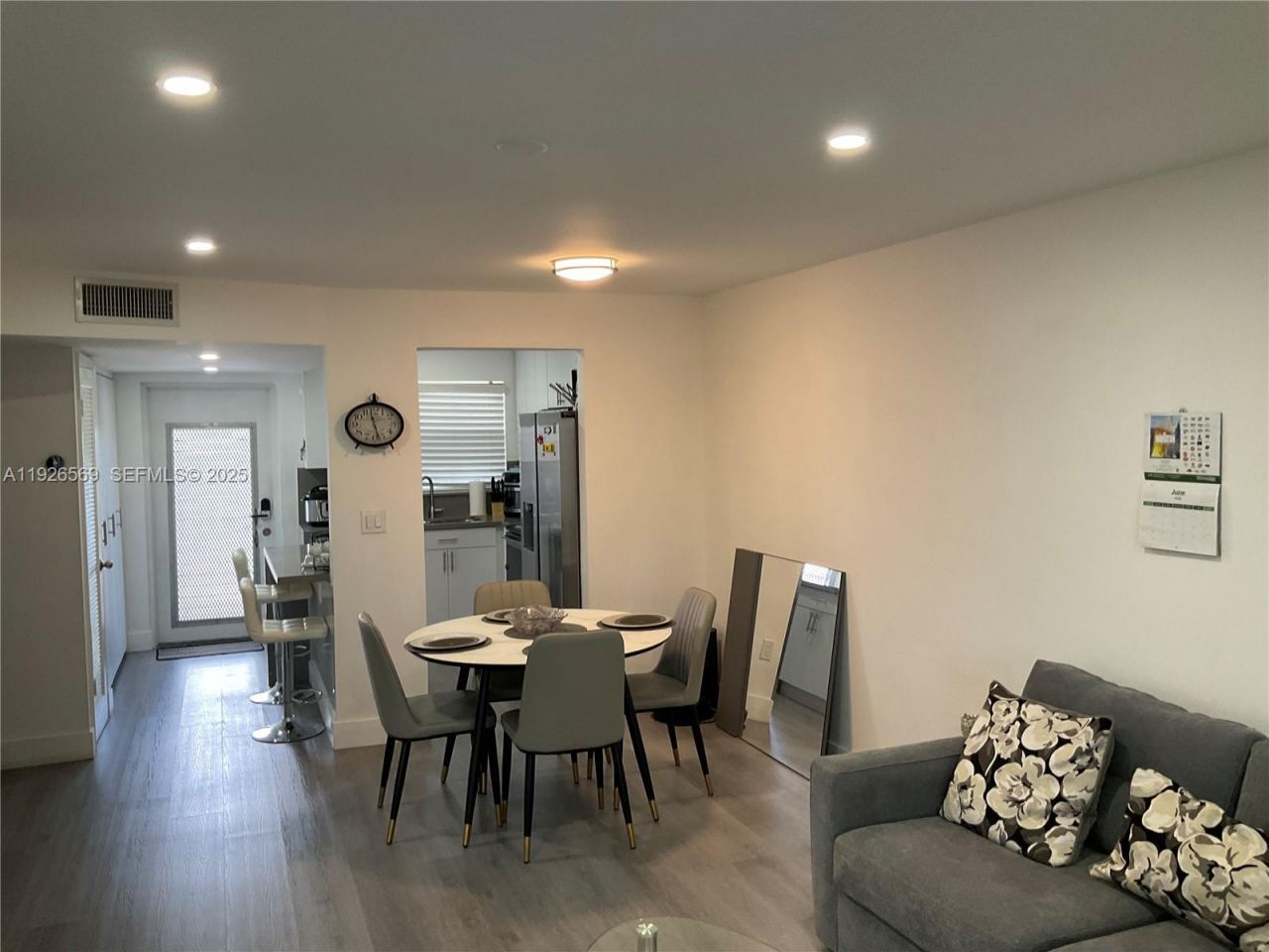 9010 Sunrise Lakes Blvd, Unit 304, Sunrise, FL 33322 Photo