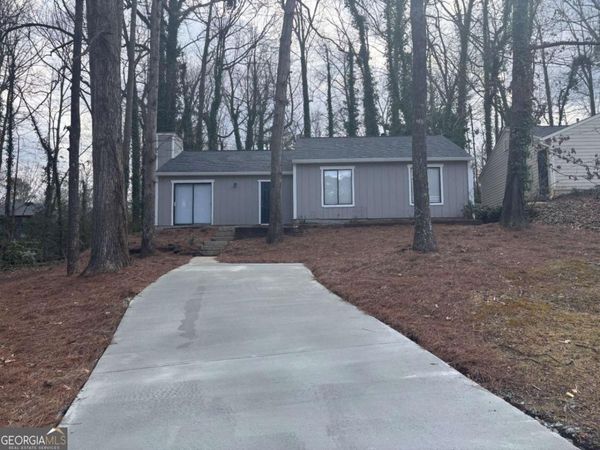 5073 Martins Crossing Road, Stone Mountain, GA 30088