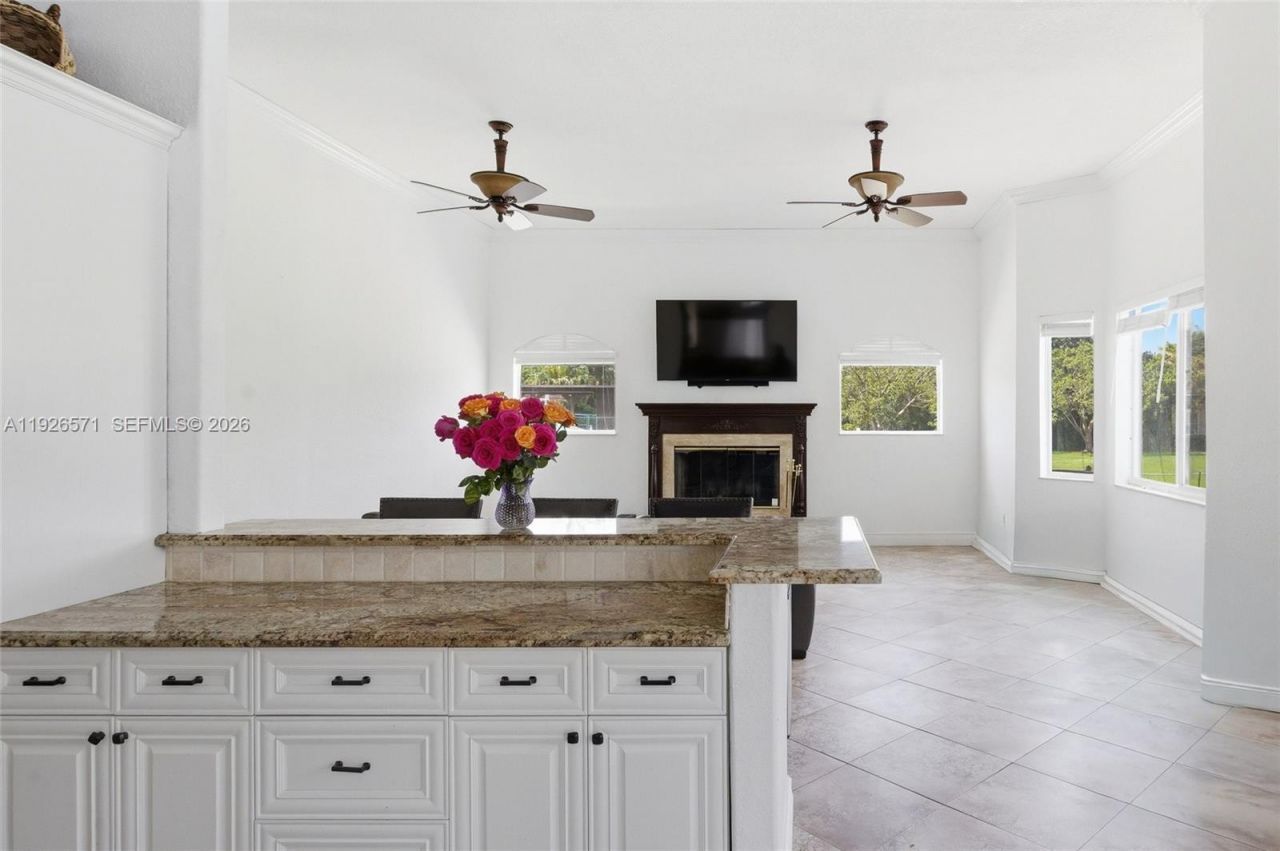 20401 SW 48th Pl, Southwest Ranches, FL 33332 Photo