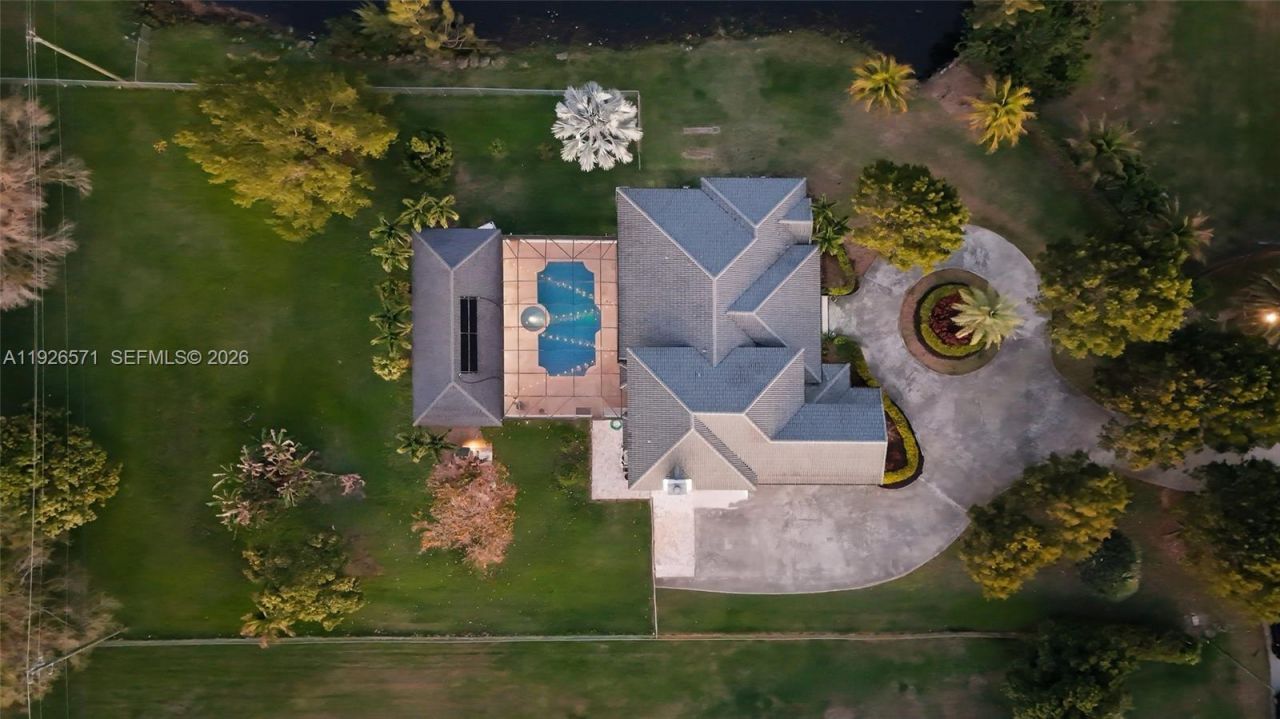 20401 SW 48th Pl, Southwest Ranches, FL 33332 Photo