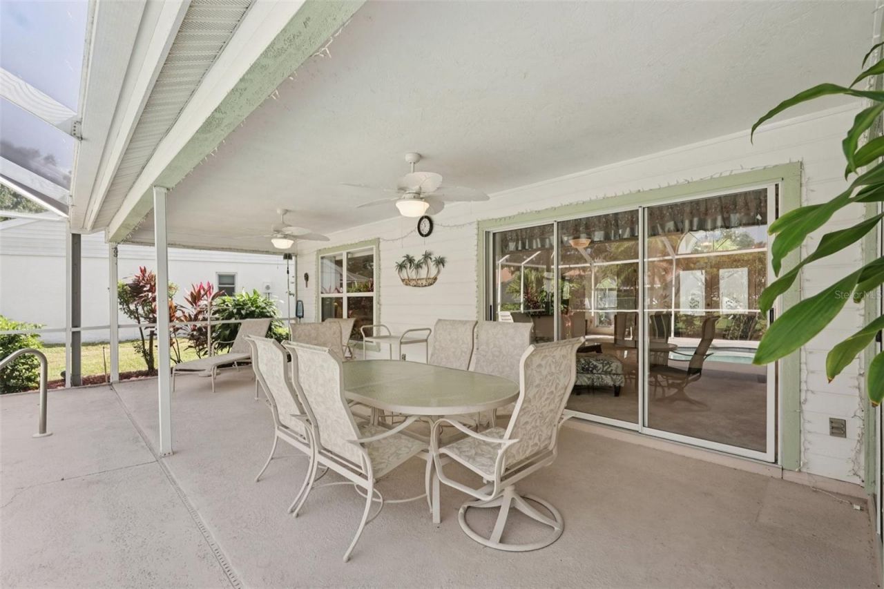 3817 Garden Lakes Estates Drive, Bradenton, FL 34203 Photo