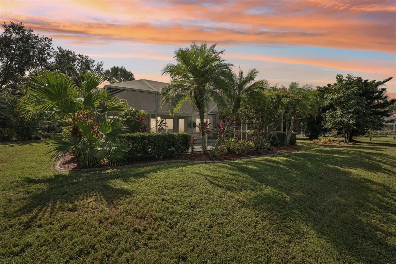 3817 Garden Lakes Estates Drive, Bradenton, FL 34203 Photo
