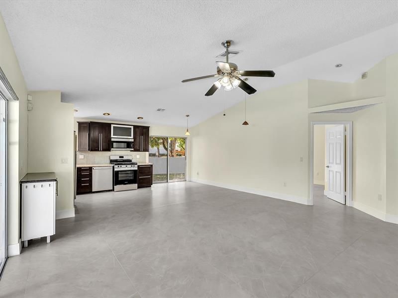 13400 NW 5th Court, Plantation, FL 33325 Photo