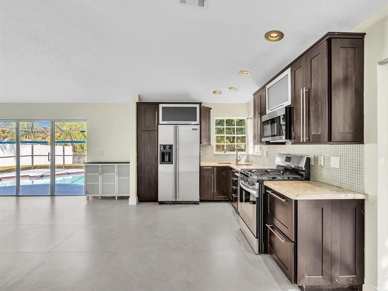 13400 NW 5th Court, Plantation, FL 33325 Photo